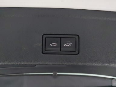 Volkswagen Touareg - 2021