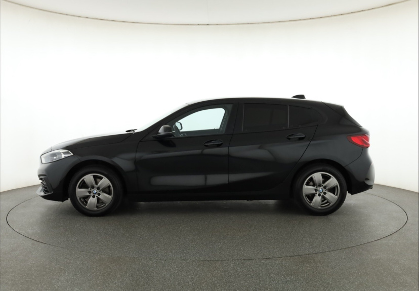 BMW 1, 2020