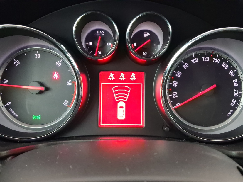 Opel Insignia, 2012