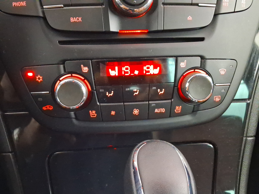 Opel Insignia, 2012