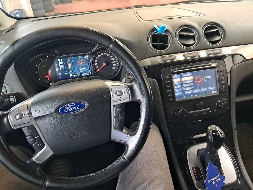 Ford Galaxy, 2013