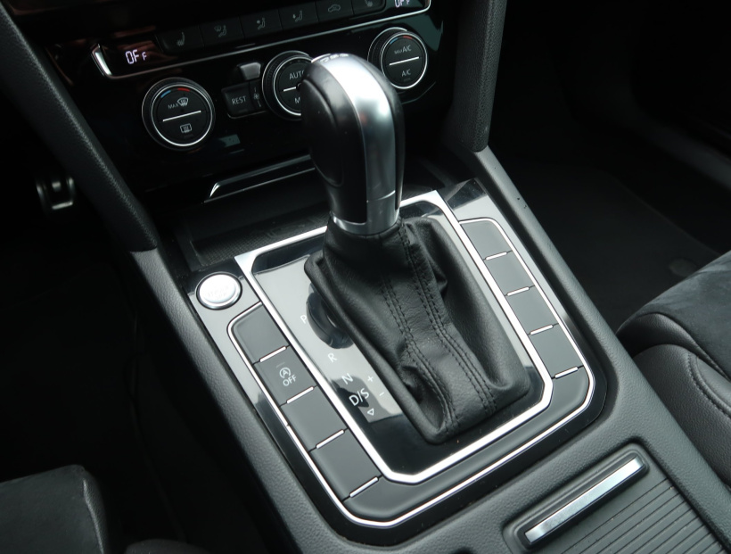 Volkswagen Passat, 2018