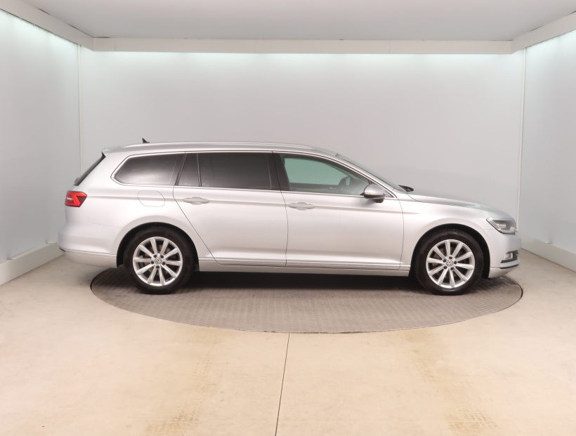 Volkswagen Passat, 2018