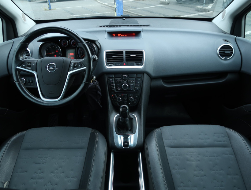 Opel Meriva, 2013