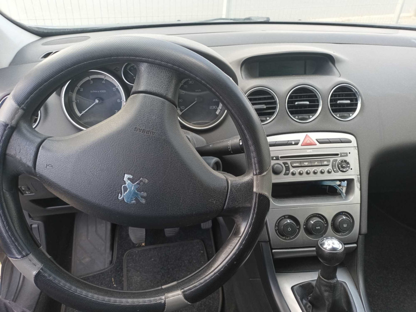 Peugeot 308, 2009