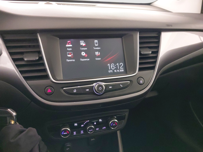 Opel Crossland, 2018