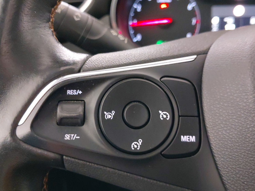 Opel Crossland, 2018