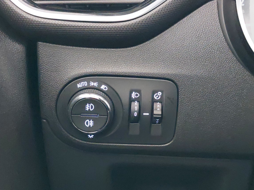 Opel Crossland, 2018