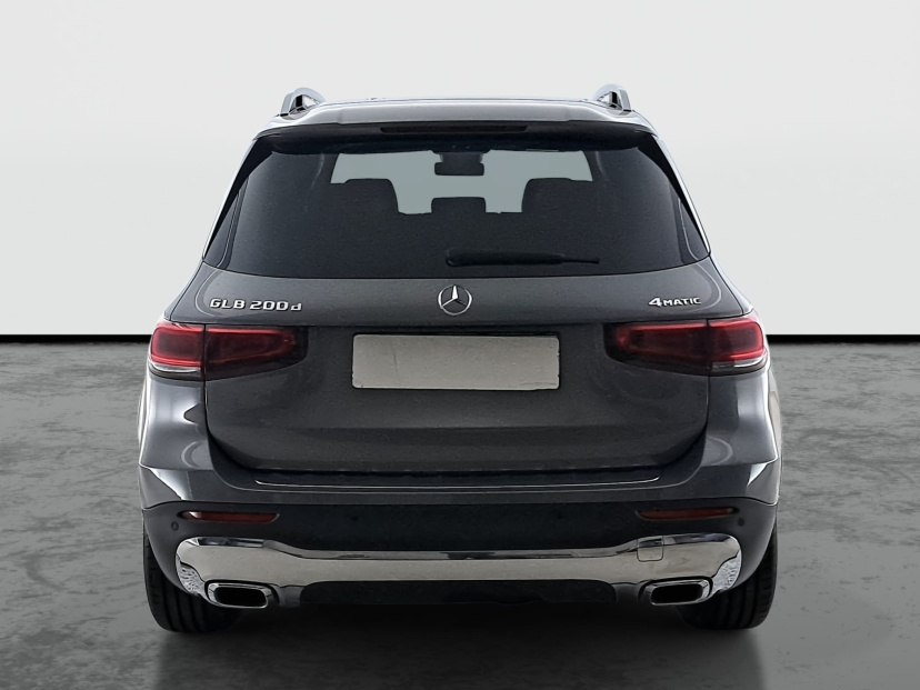 Mercedes-Benz GLB, 2023
