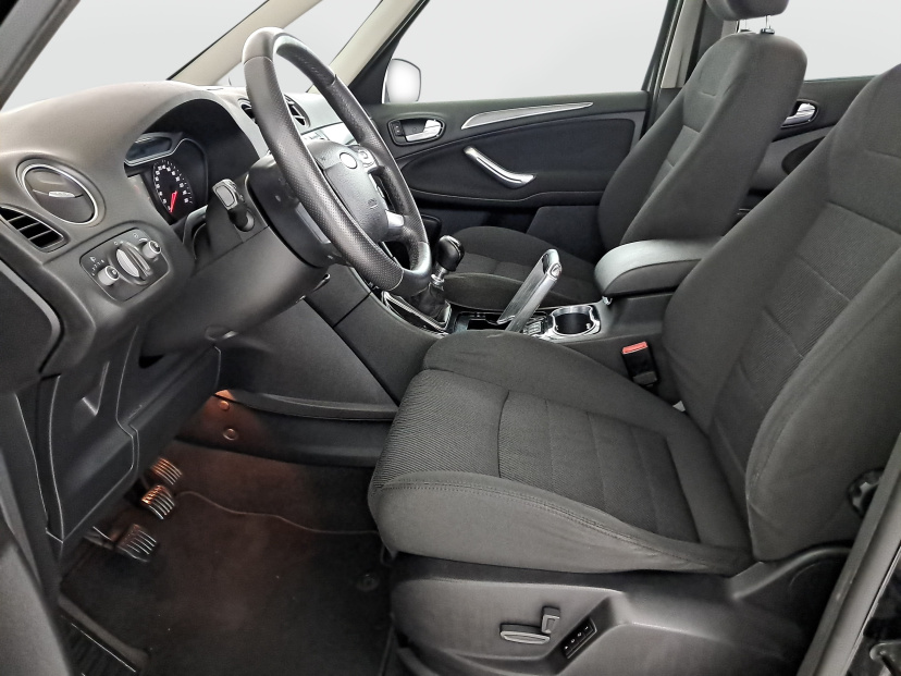 Ford Galaxy, 2011
