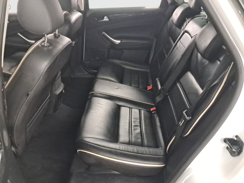 Ford Mondeo, 2012