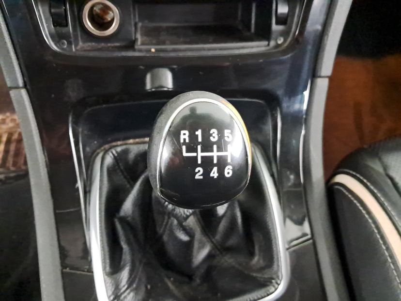 Ford Mondeo, 2012