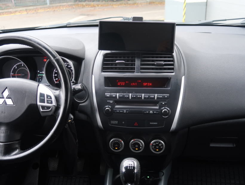 Mitsubishi ASX, 2011