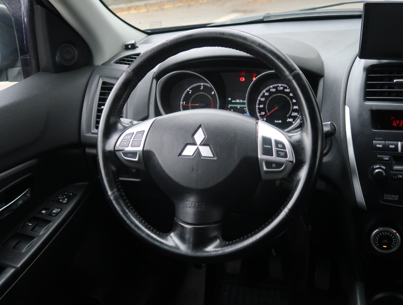 Mitsubishi ASX, 2011