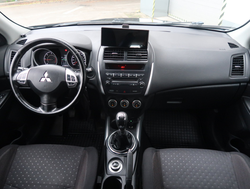 Mitsubishi ASX, 2011