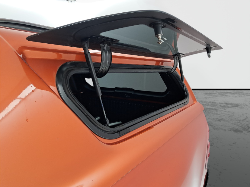 Toyota Hilux, 2020