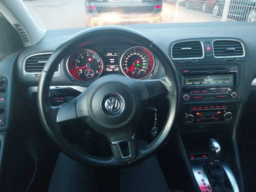 Volkswagen Golf, 2011