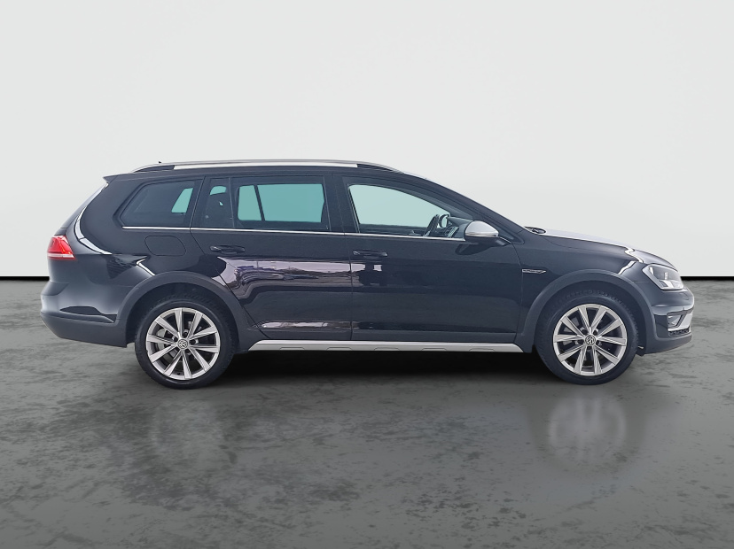 Volkswagen Golf, 2015