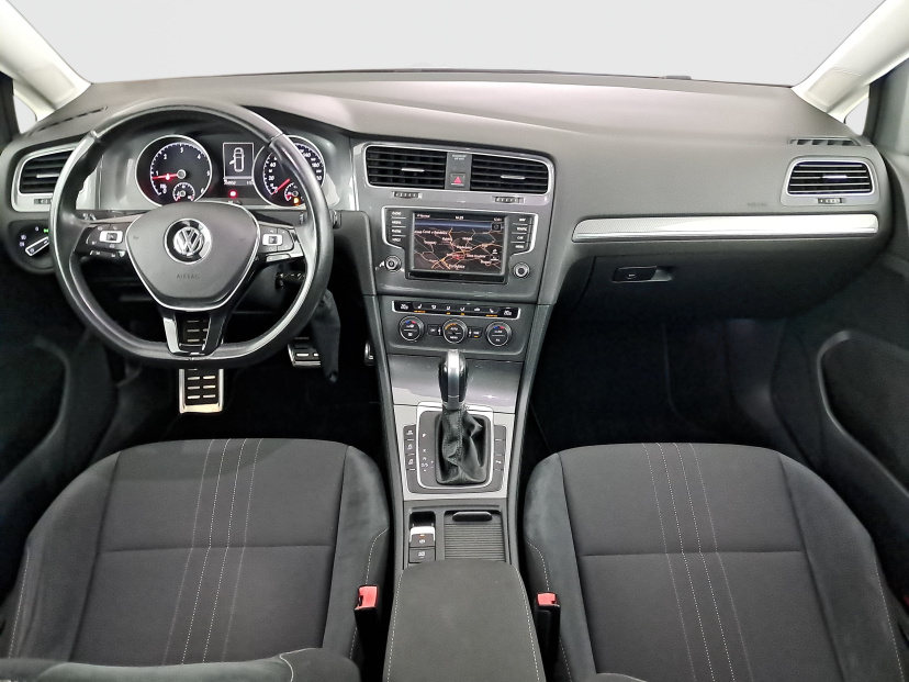 Volkswagen Golf, 2015