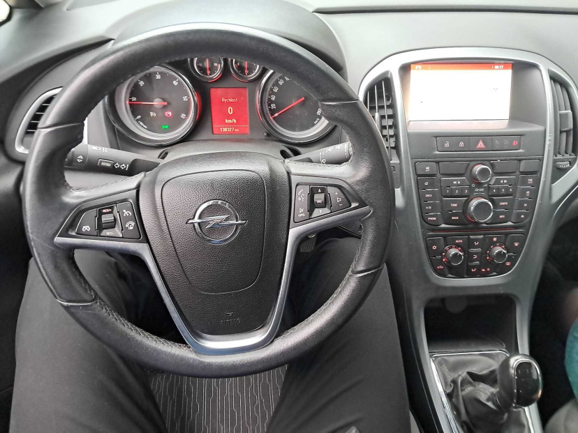 Opel Astra, 2014