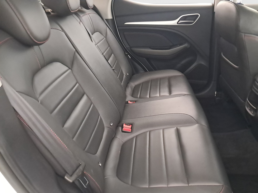 MG ZS SUV, 2023