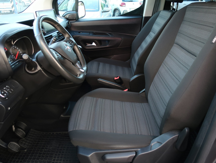 Opel Combo, 2020