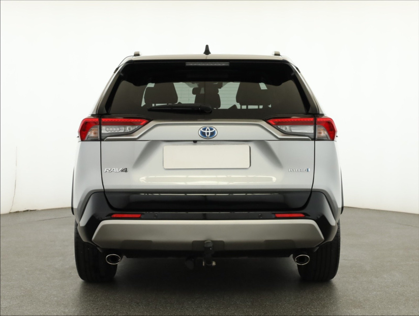 Toyota RAV 4, 2024