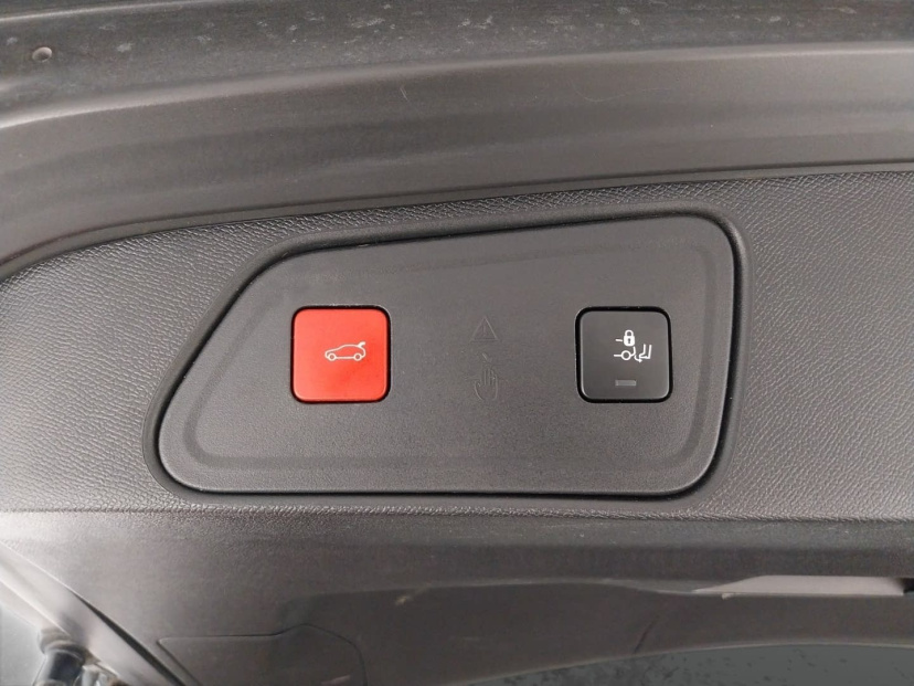 Peugeot 3008, 2021
