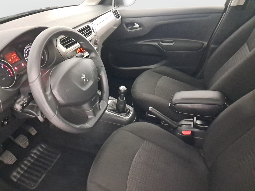 Peugeot 301, 2018