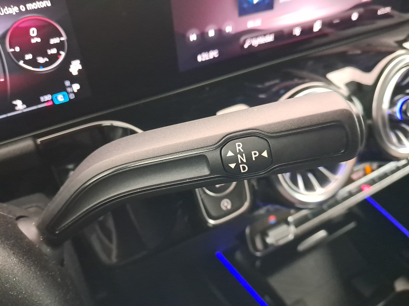 Mercedes-Benz GLA, 2023