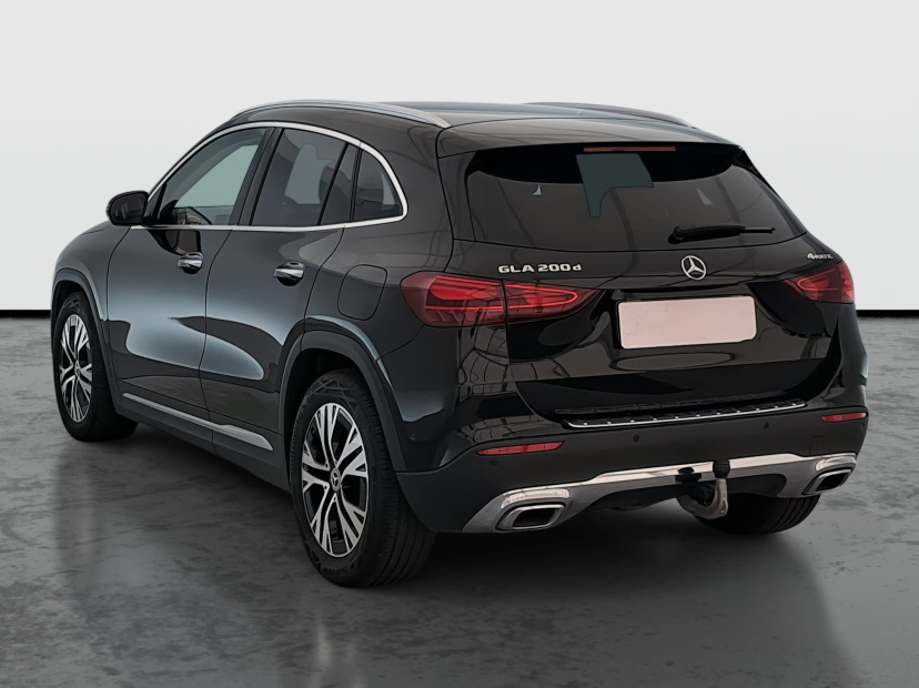Mercedes-Benz GLA, 2023