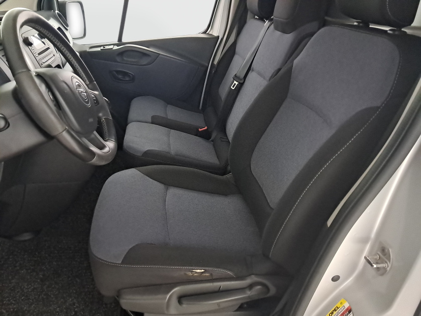 Opel Vivaro, 2015