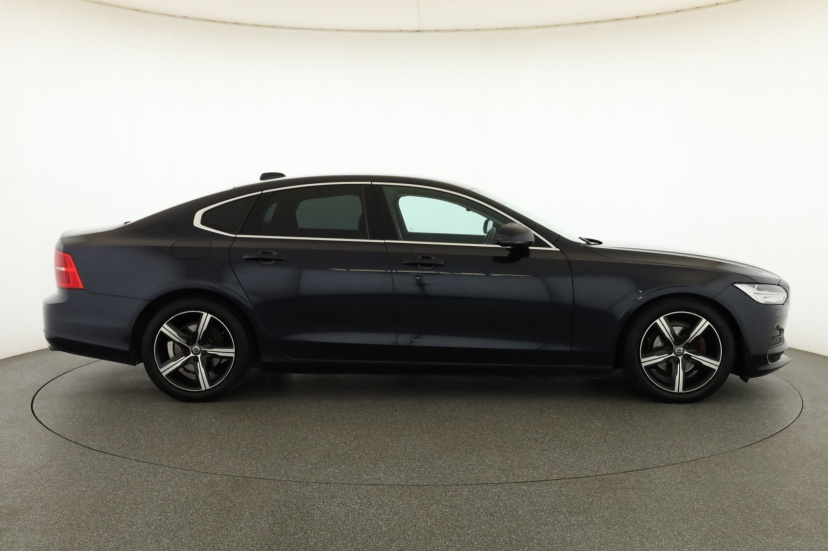 Volvo S90, 2017