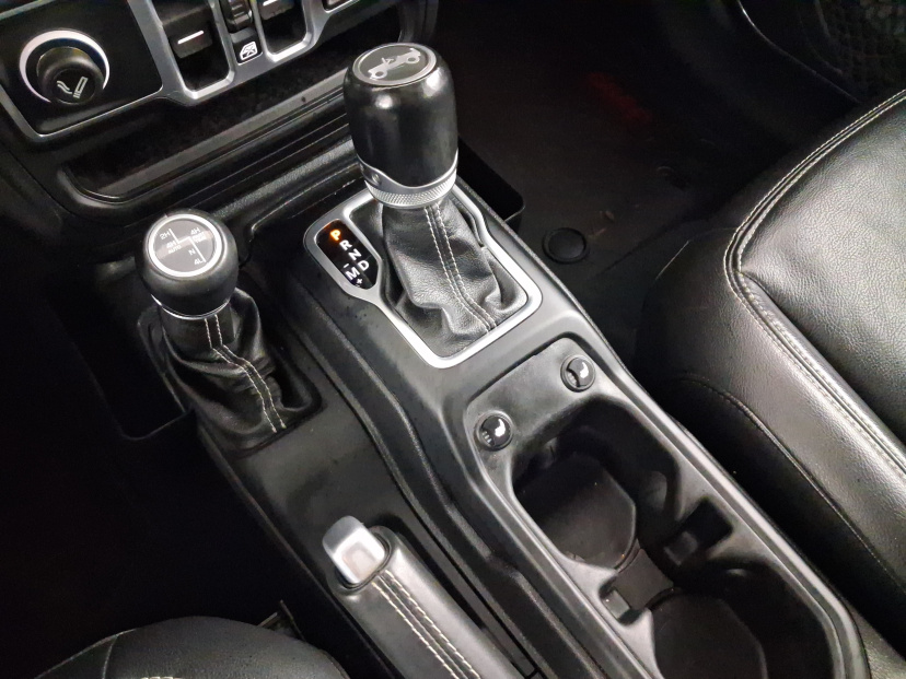 Jeep Wrangler, 2019 – zdjęcie 22