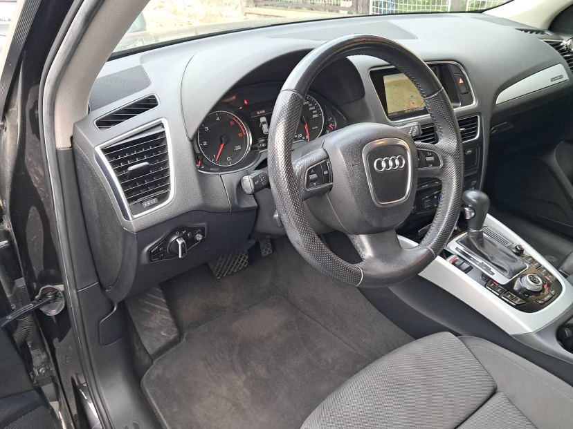 Audi Q5, 2010