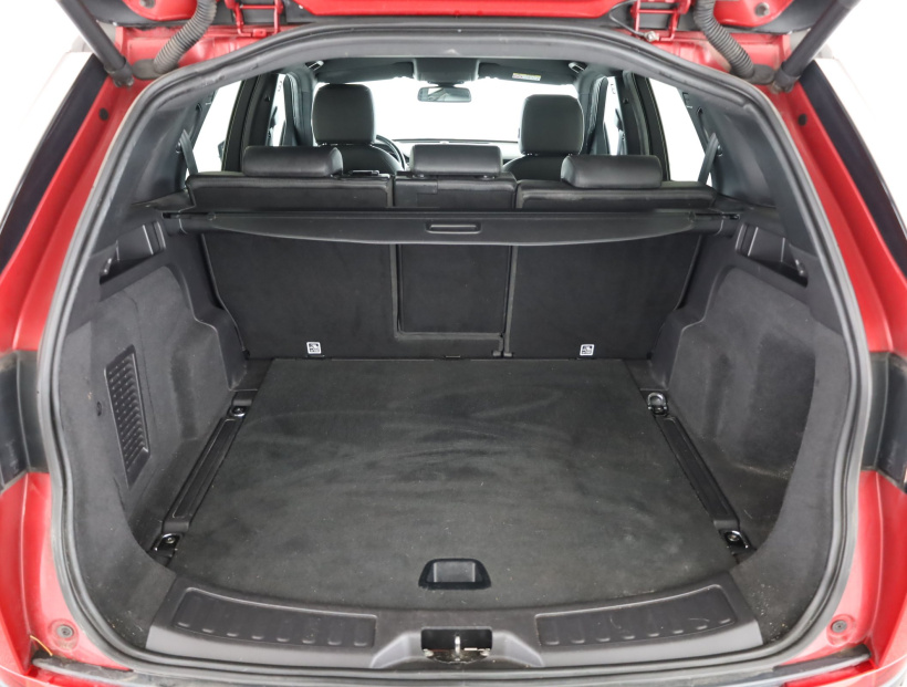 Land Rover Discovery Sport, 2016