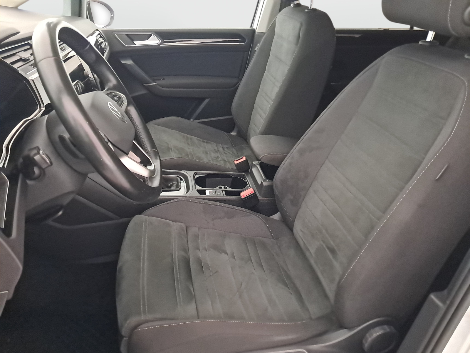 Volkswagen Touran - 2023