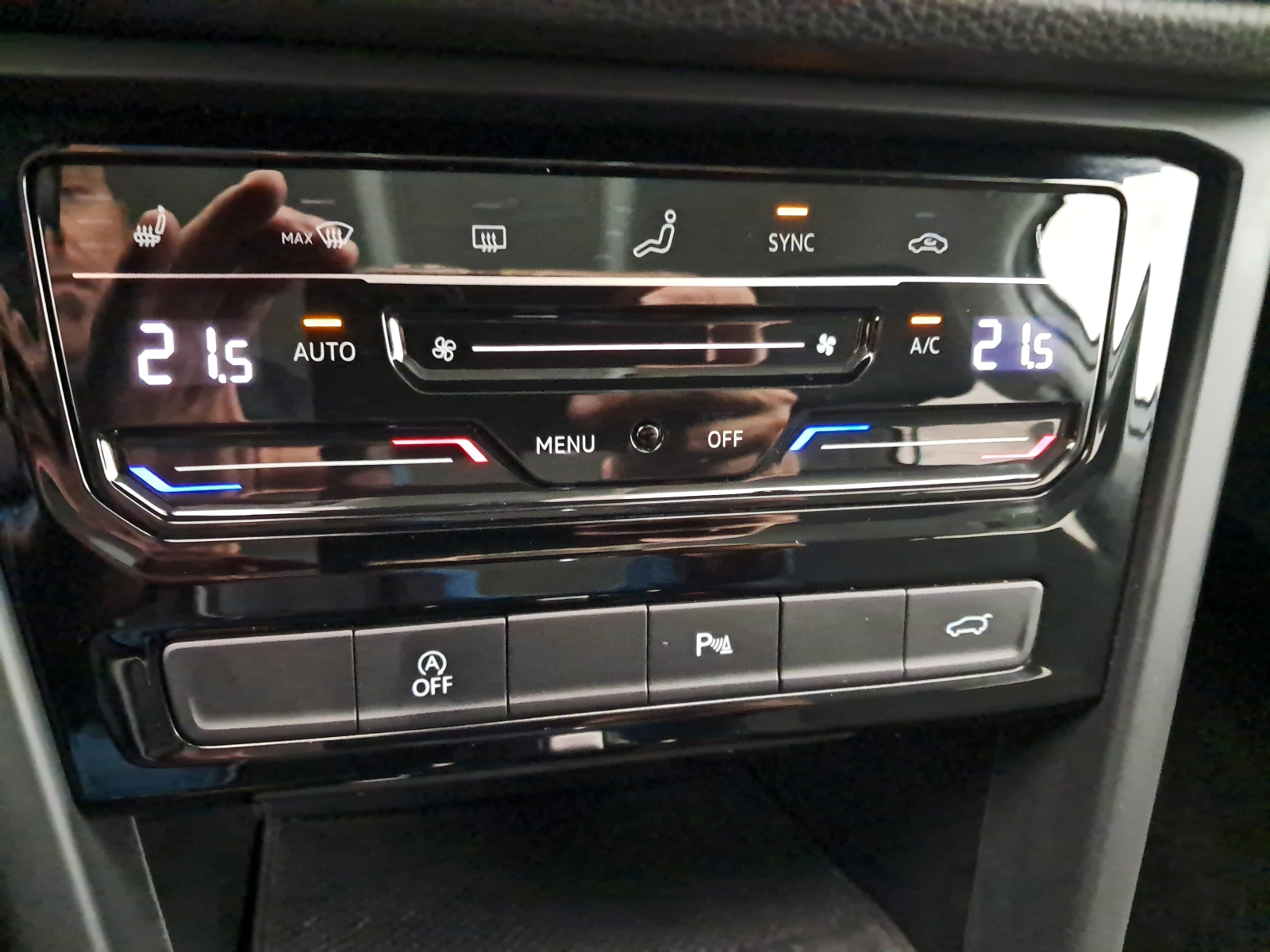 Volkswagen Touran - 2023