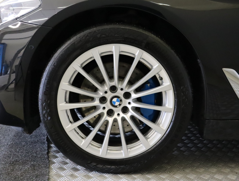 BMW 5, 2019