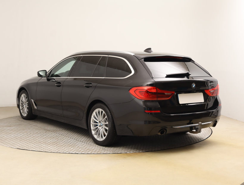 BMW 5, 2019