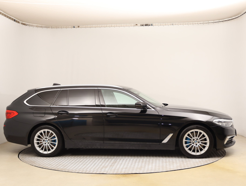 BMW 5, 2019
