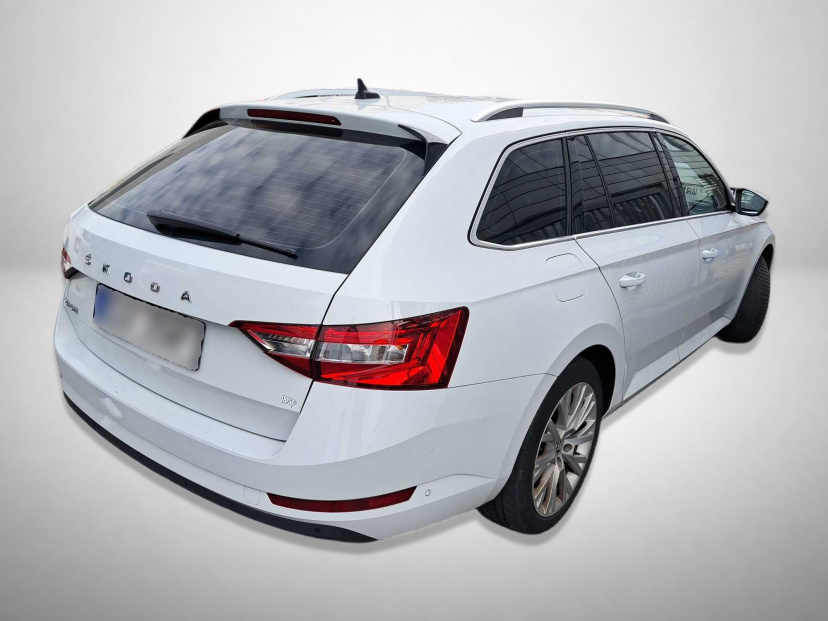 Škoda Superb, 2021
