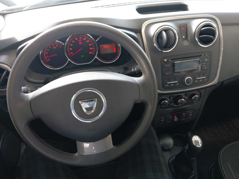 Dacia Sandero, 2013