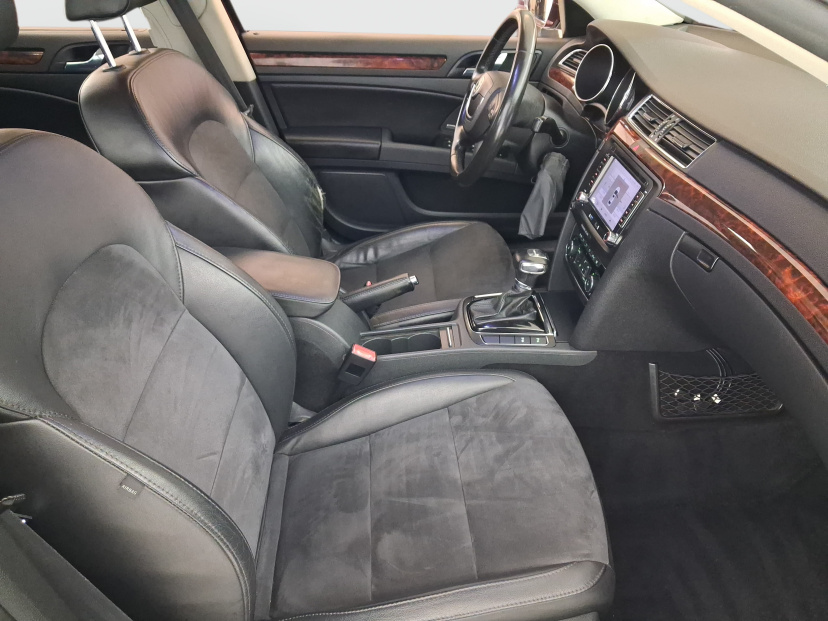 Škoda Superb, 2009