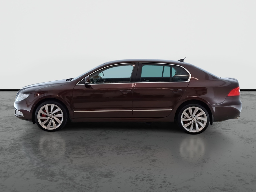 Škoda Superb, 2009