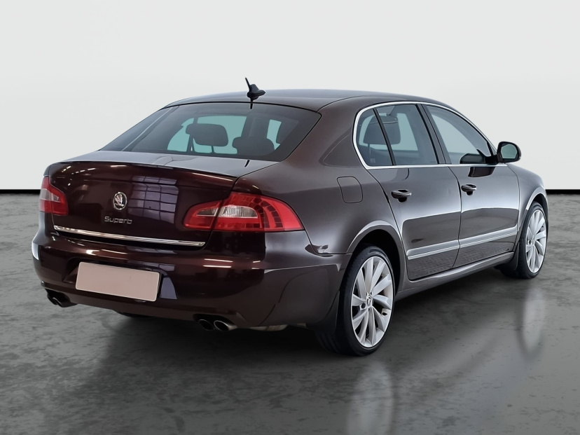 Škoda Superb, 2009