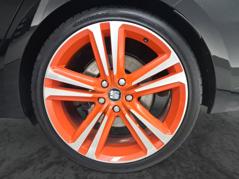 Seat Leon, 2015