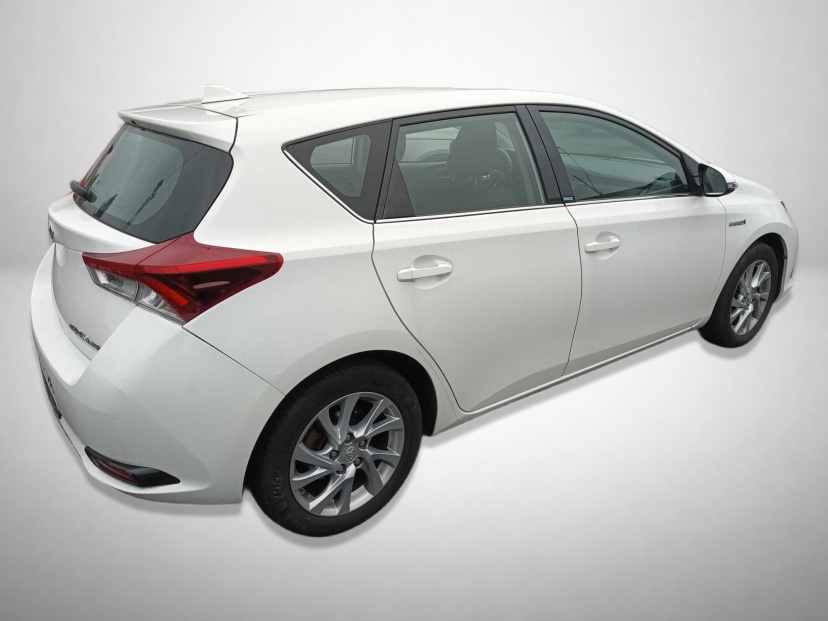 Toyota Auris, 2016
