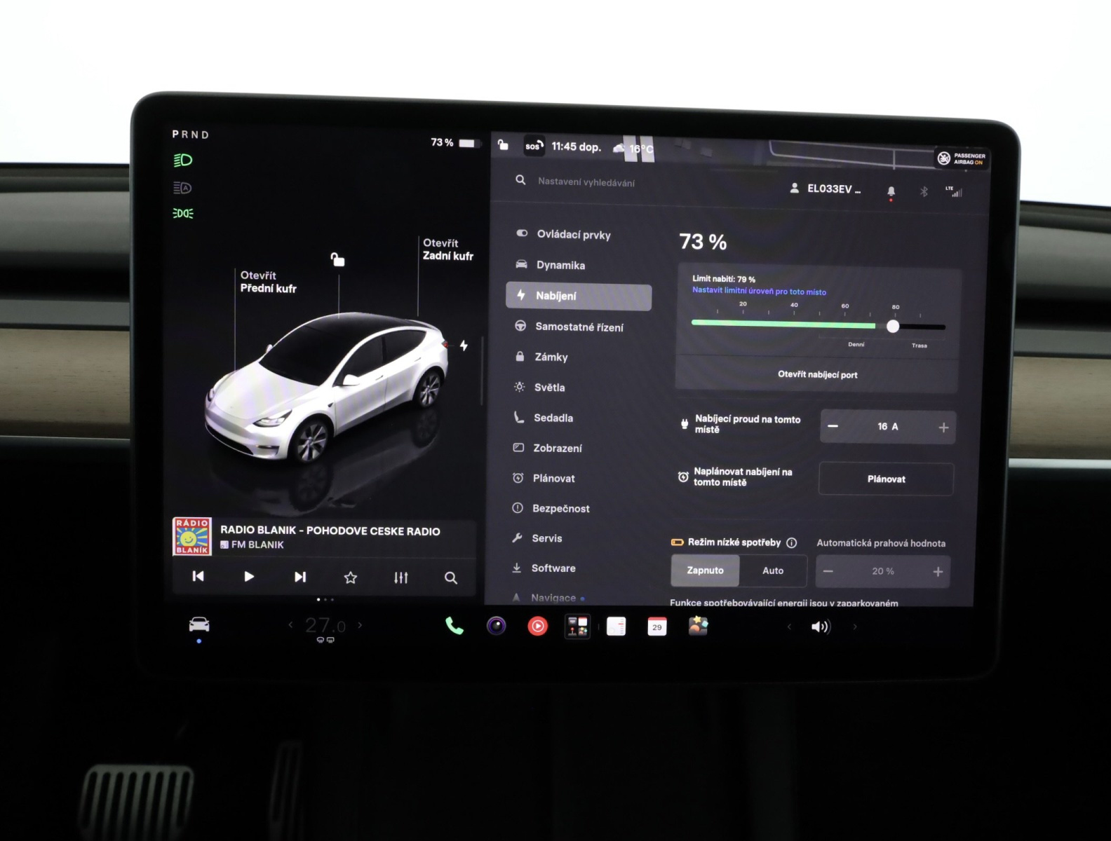 Tesla Model Y Long Range AWD – fotografie 16